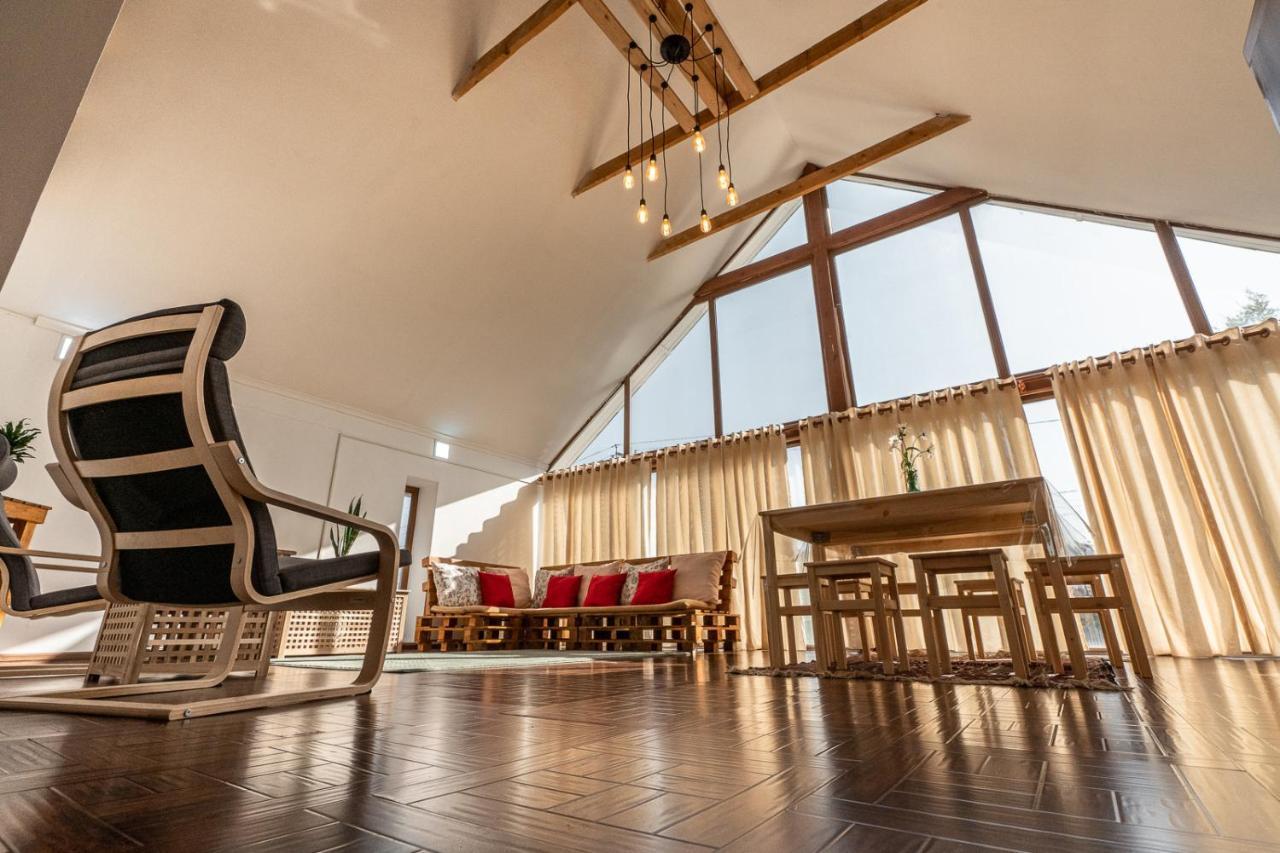A Pousada Modern Loft Lighthouse Karakol Exterior foto