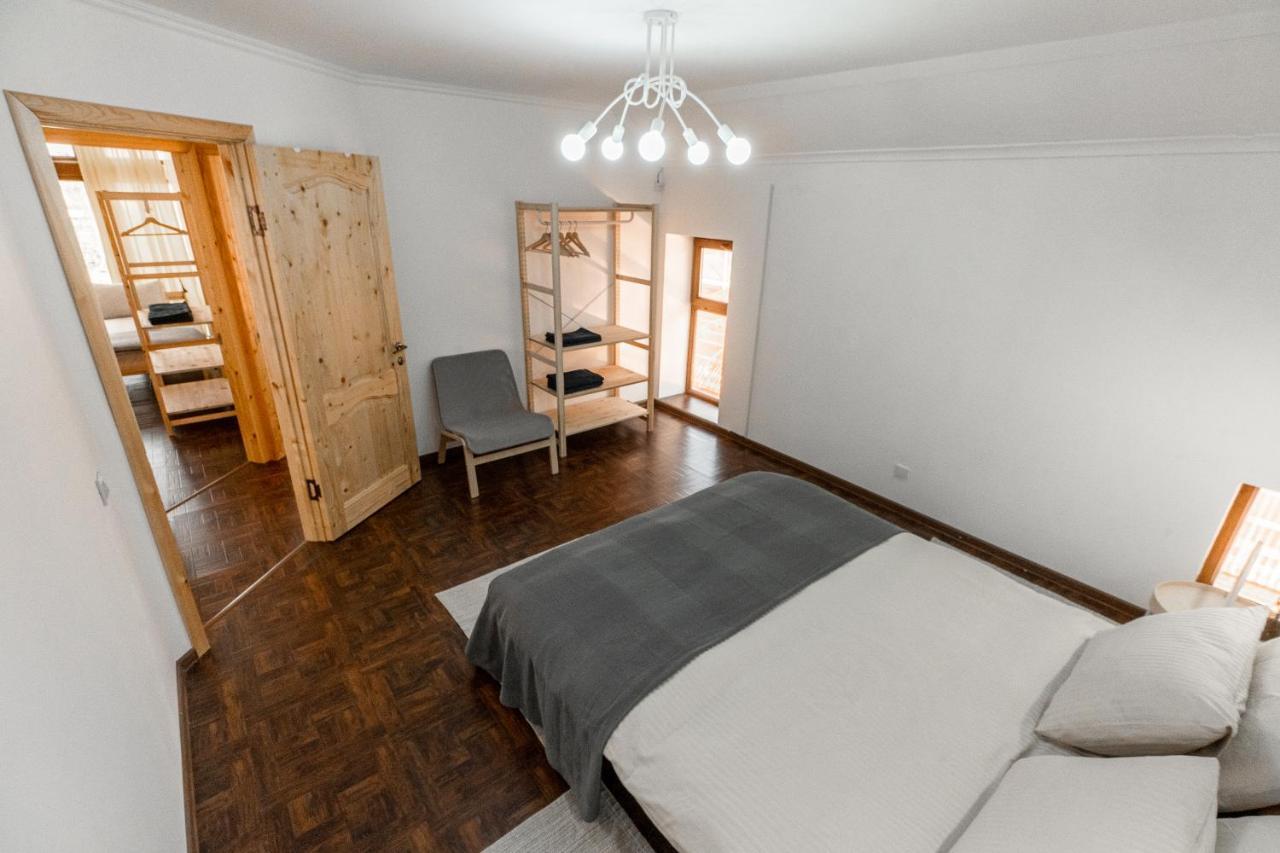 A Pousada Modern Loft Lighthouse Karakol Exterior foto